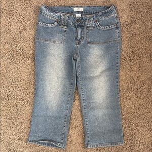 So Wear It Declare It Blue Ankle Cropped Jeans Distressed